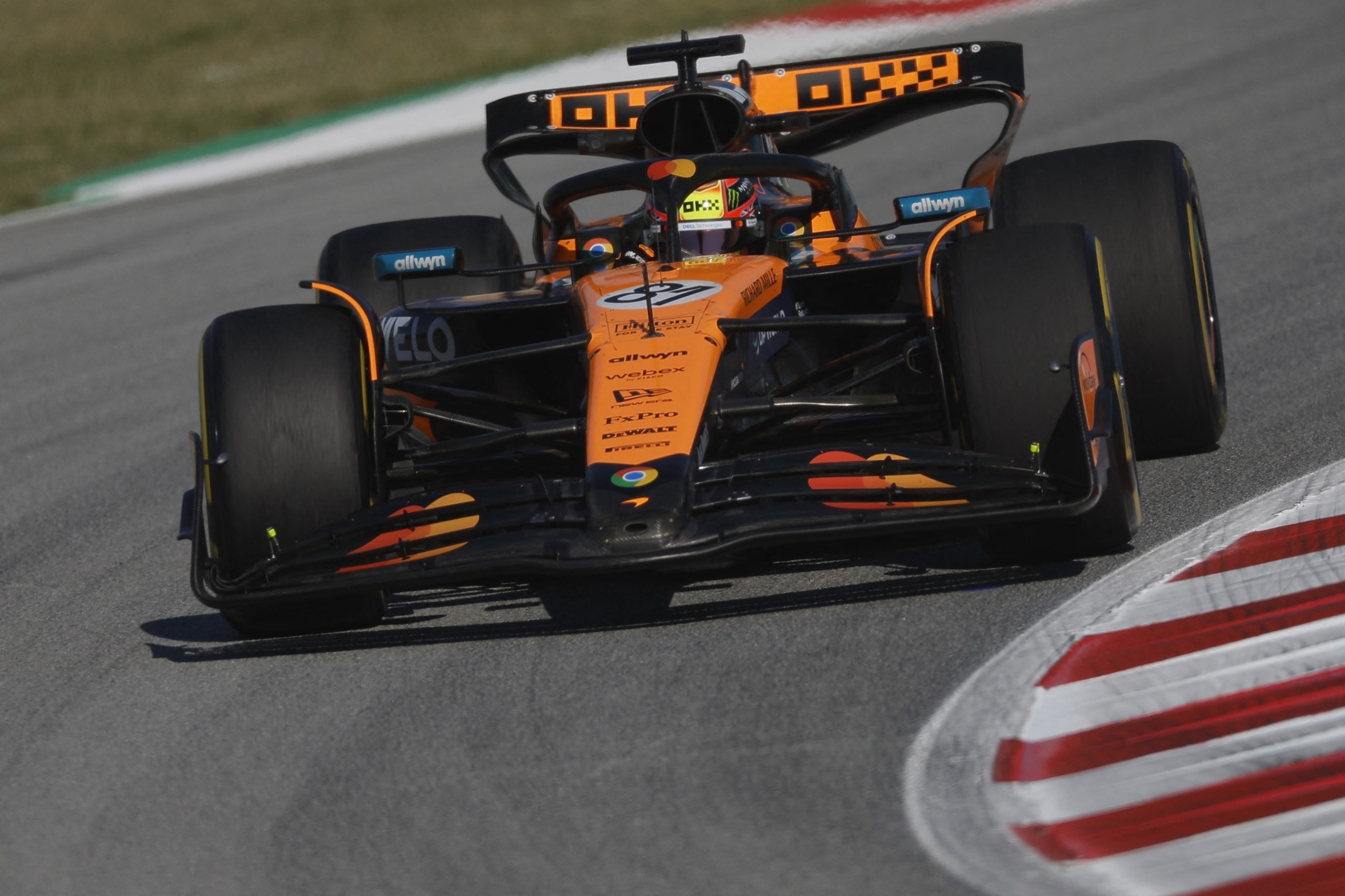 Piastri bounces back in second practice at Spanish GP