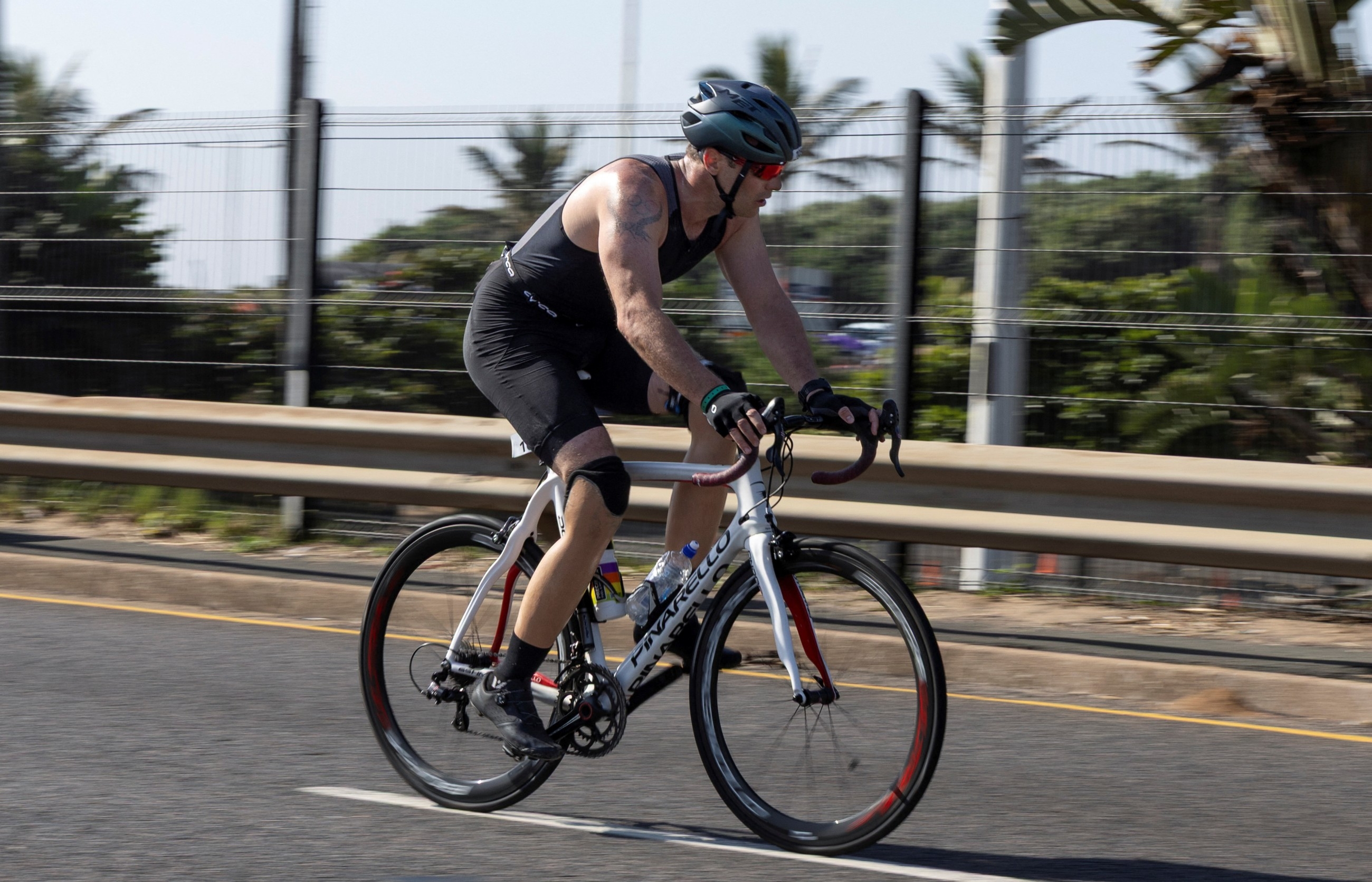 Oscar Pistorius competes in triathlon 12 years after murdering girlfriend