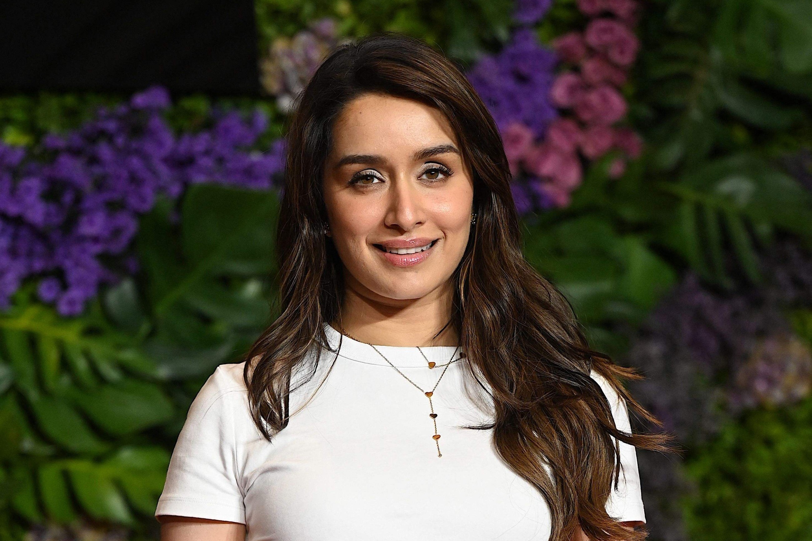 Shraddha Kapoor's ‘Ghummakad mode' is on, shares pictures from her day out