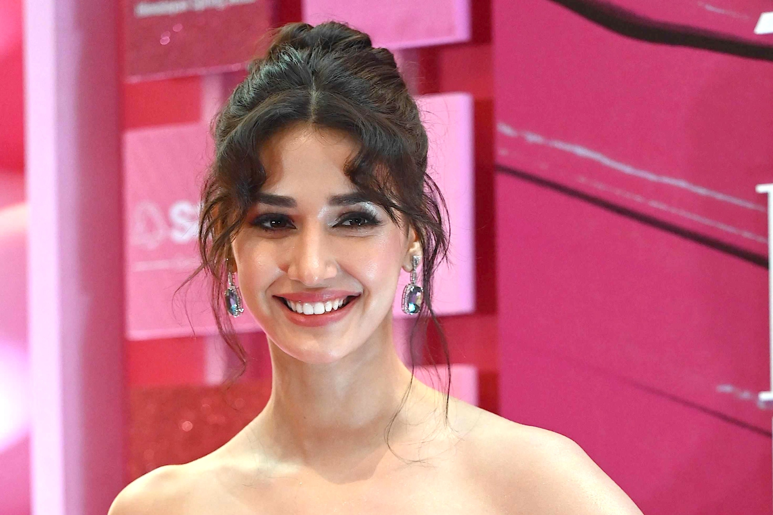 Bollywood diva Disha Patani celebrates her 33rd birthday with her loved ones