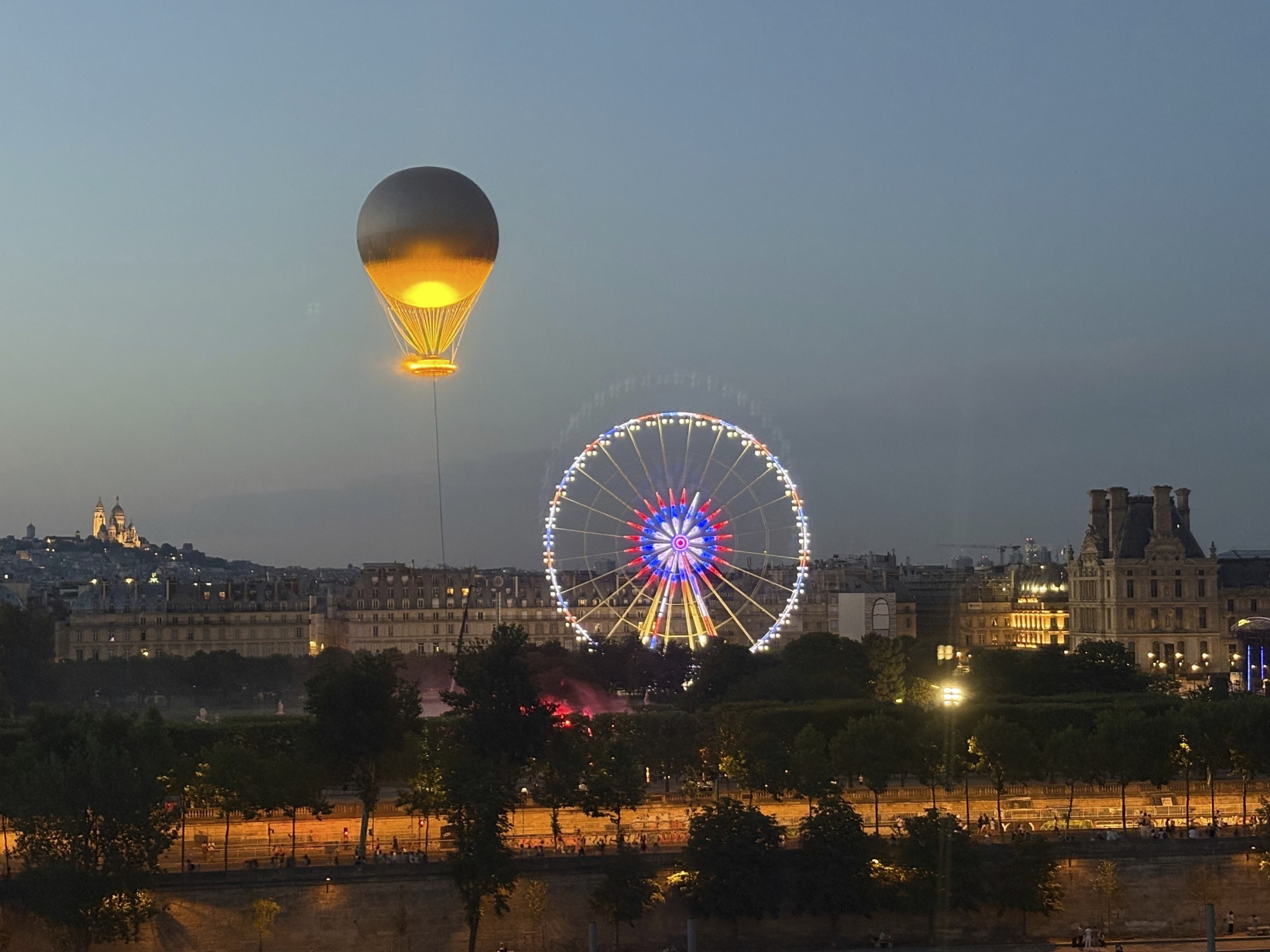Olympic balloon rises again in Paris