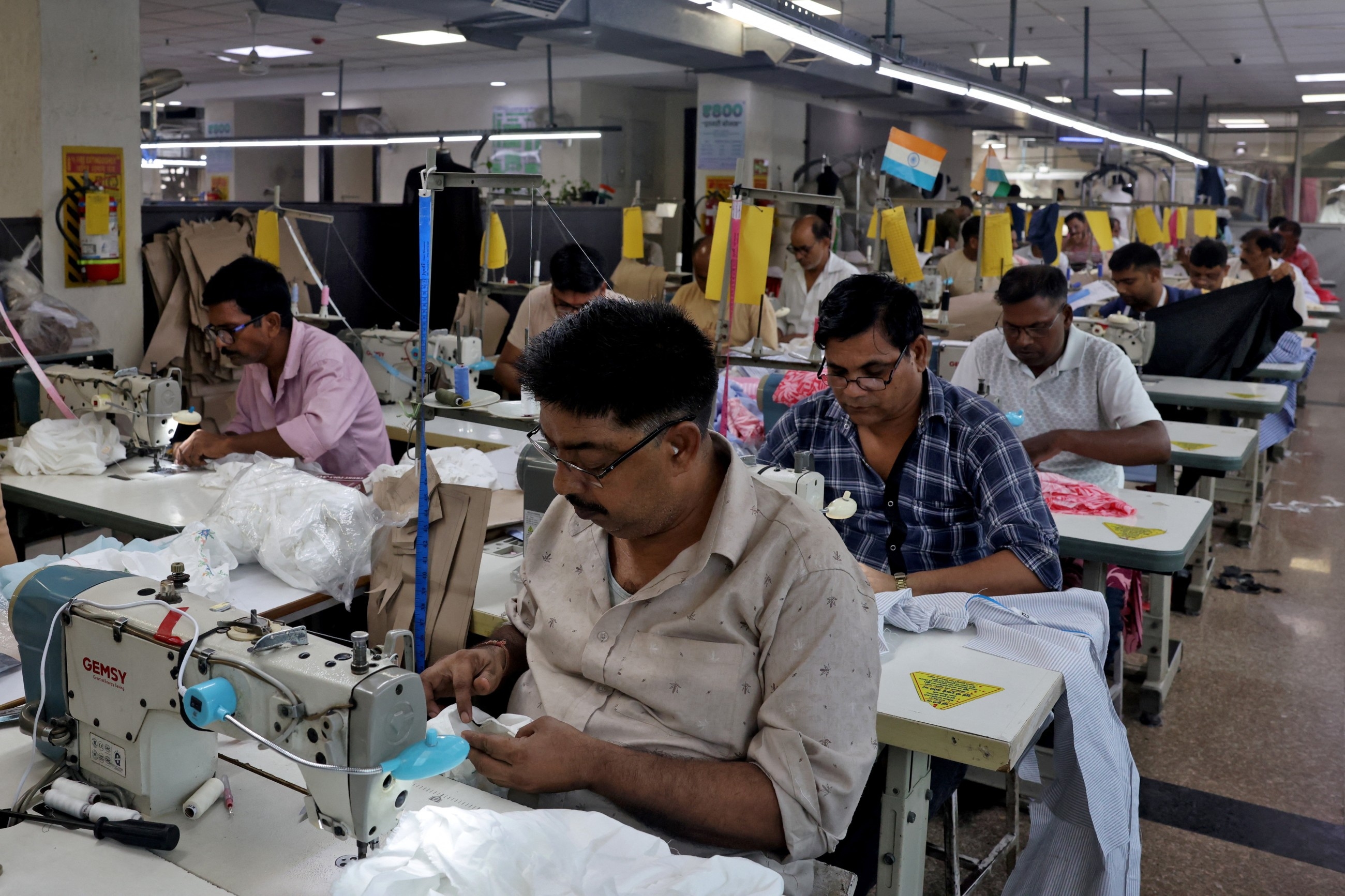 India holds rates as expected but flags risks from US tariffs
