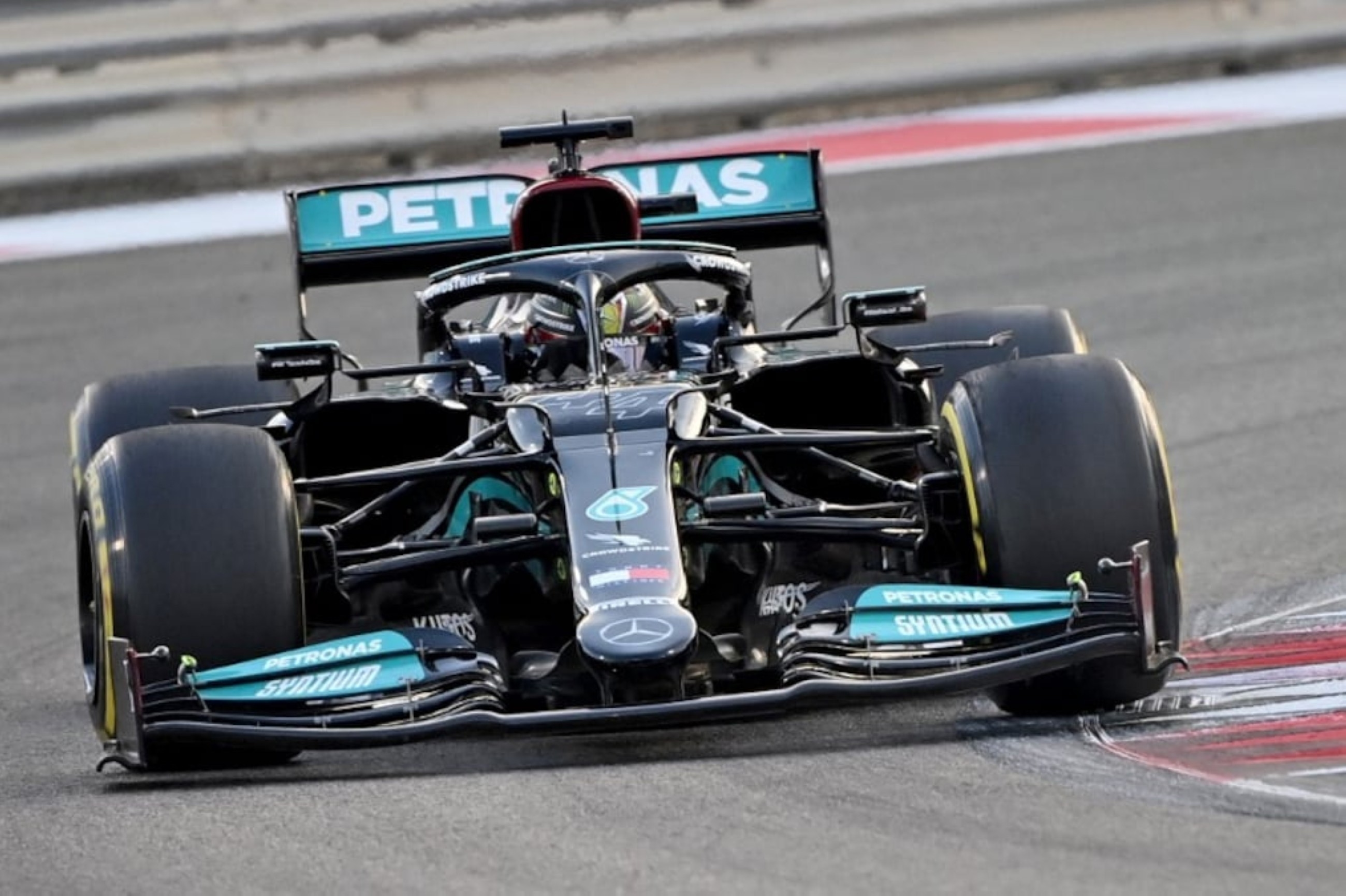 Mercedes upbeat after binning suspension upgrade