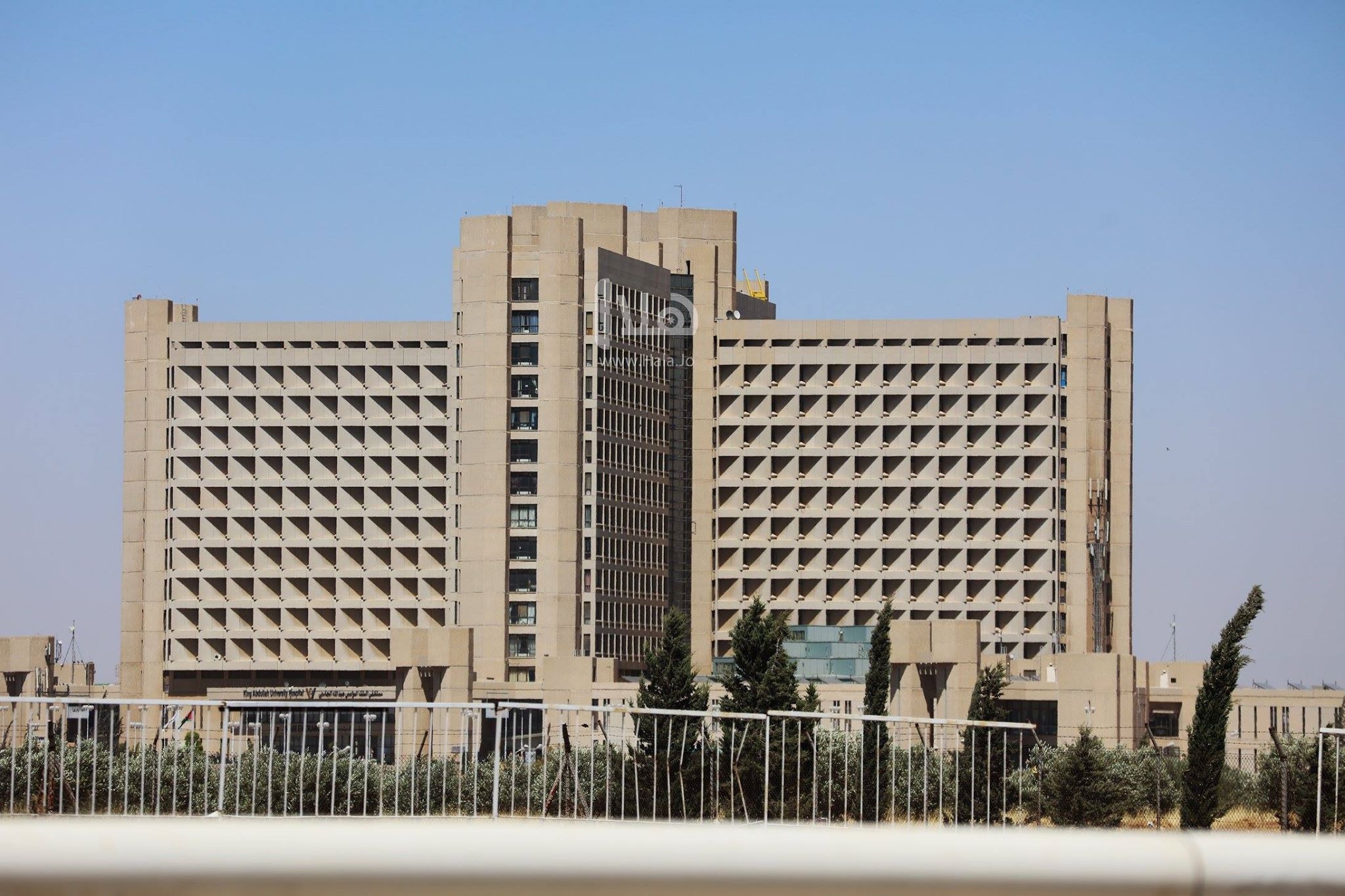 إجراء عملية جراحية معقدة الأولى من نوعها لطفل بمستشفى الملك المؤسس