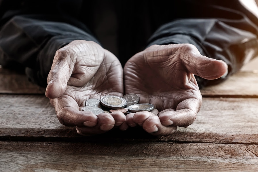 عربيات: التسول تحول لمهنة وليس حاجة.. وخط ساخن للإبلاغ عن المتسولين