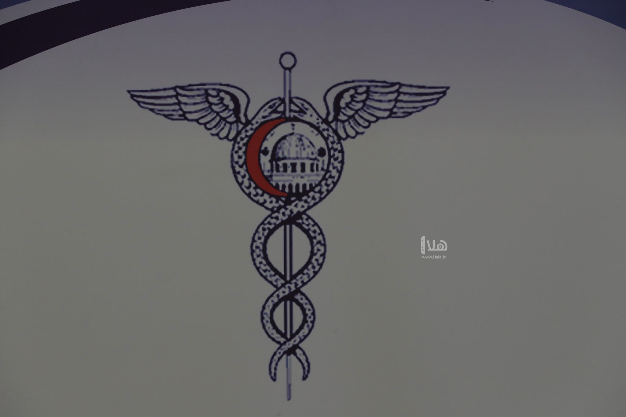 نقيب الأطباء: لن تتهاون في حماية مهنة الطب التجميلي من المتطفلين