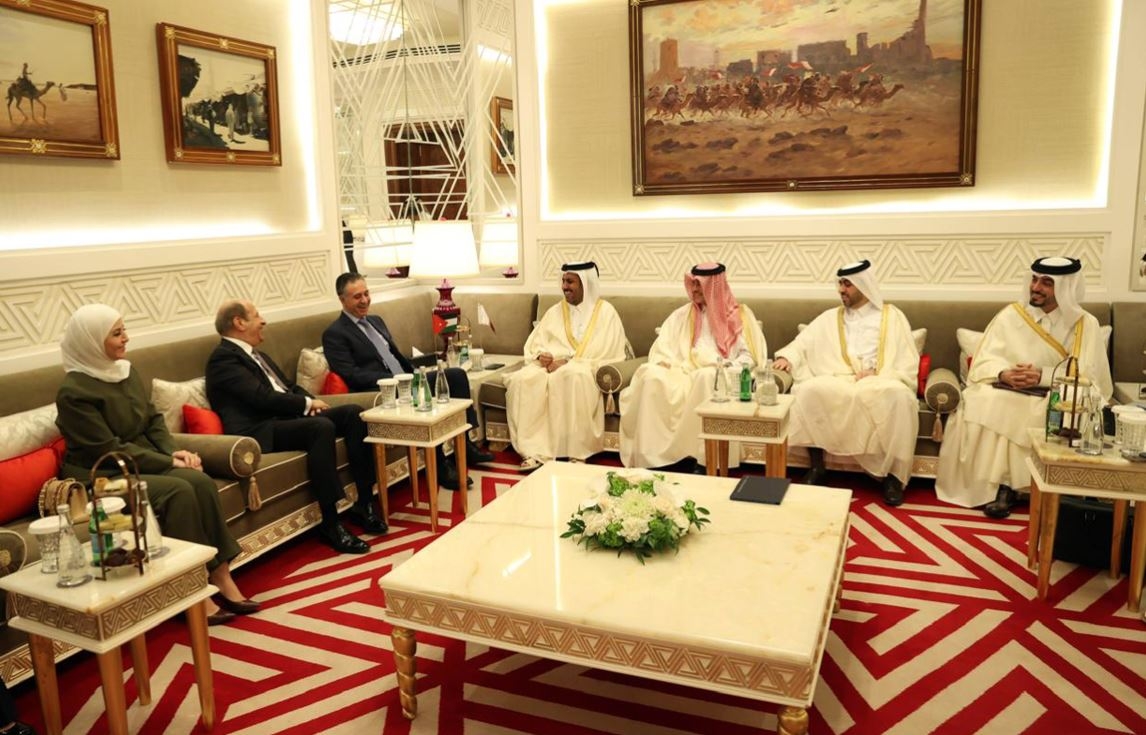 وزير الصناعة يبحث تعزيز التعاون الاقتصادي مع 4 دول