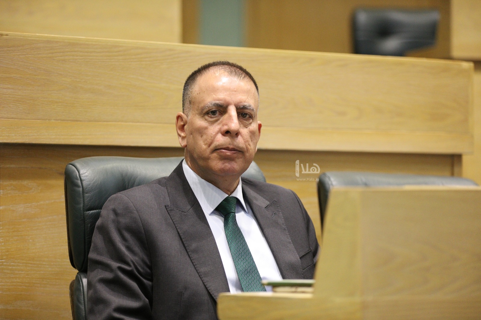 وزير الداخلية يرعى إطلاق مشروع تأهيل جسر الملك حسين