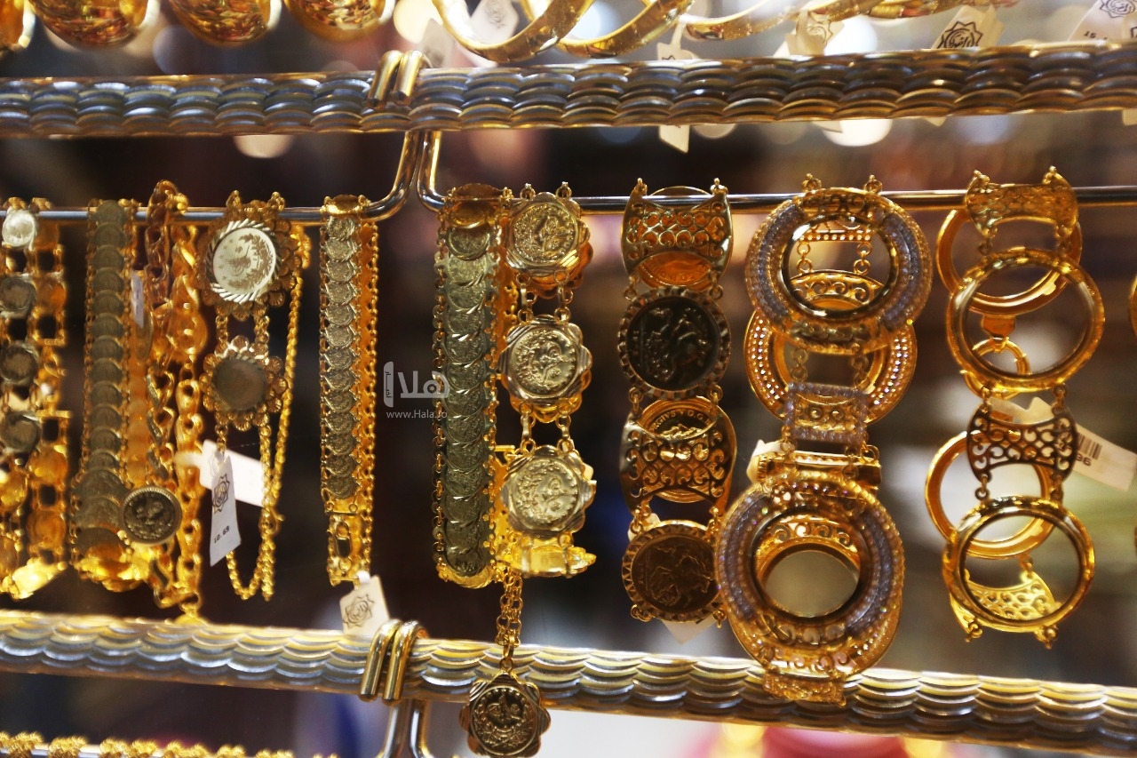 65.1 دينار سعر الذهب عيار 21 بالسوق المحلية