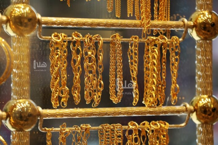 66.6 دينار سعر الذهب عيار 21 بالسوق المحلية