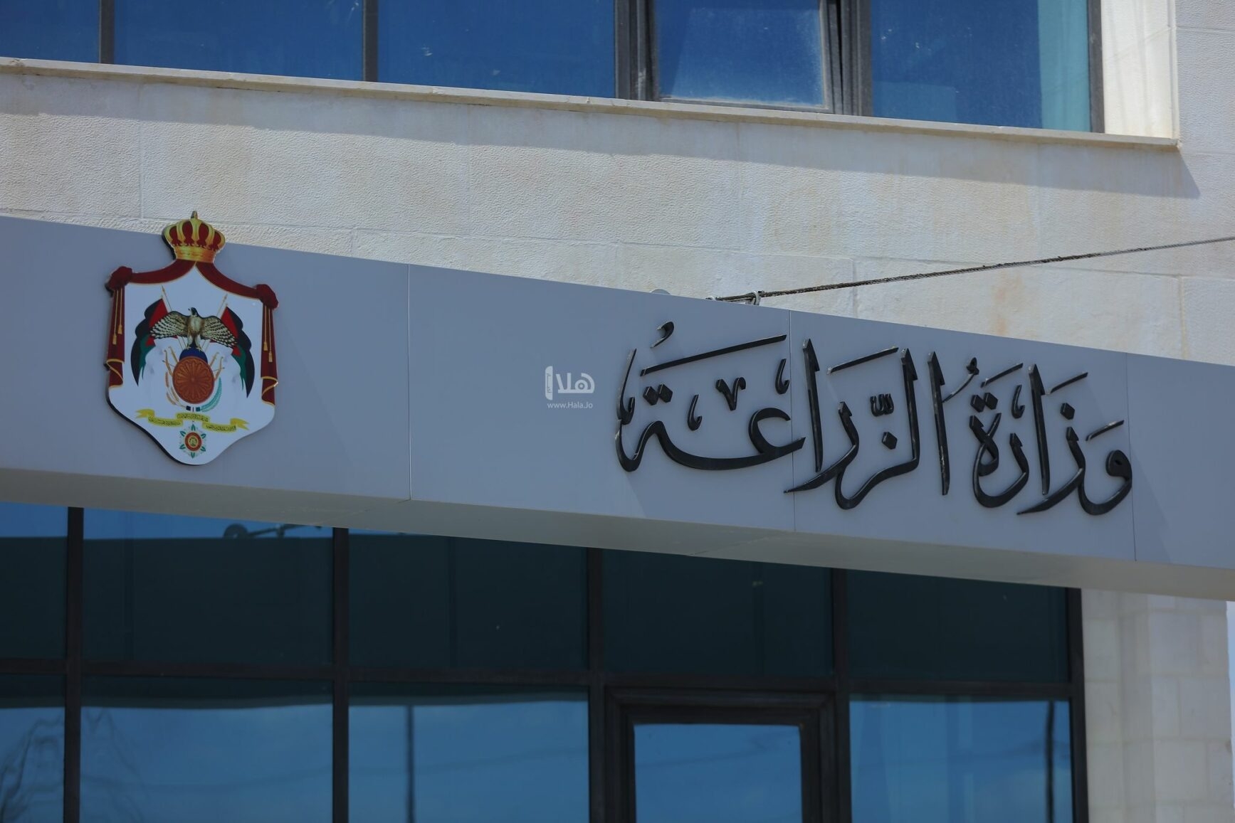 وزير الزراعة يفتتح مصنعًا لتجهيز البطاطا في الموقر