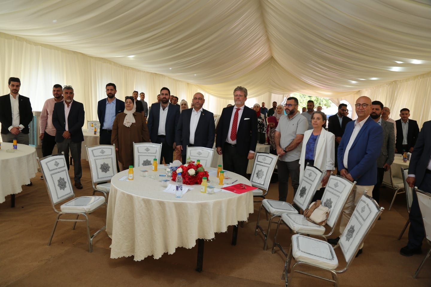 افتتاح مشروع إعادة تأهيل آبار اللجون بقيمة مليون دينار