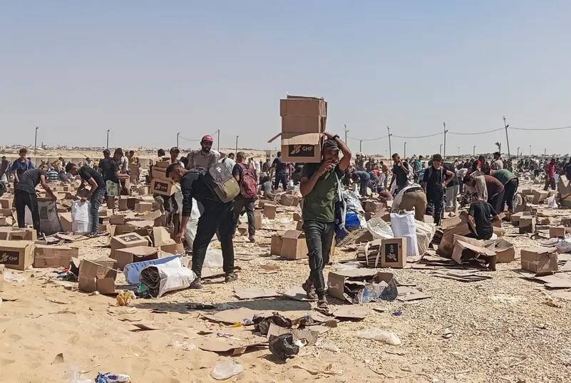 'الأونروا': نموذج توزيع المساعدات في غزة دعوة للموت