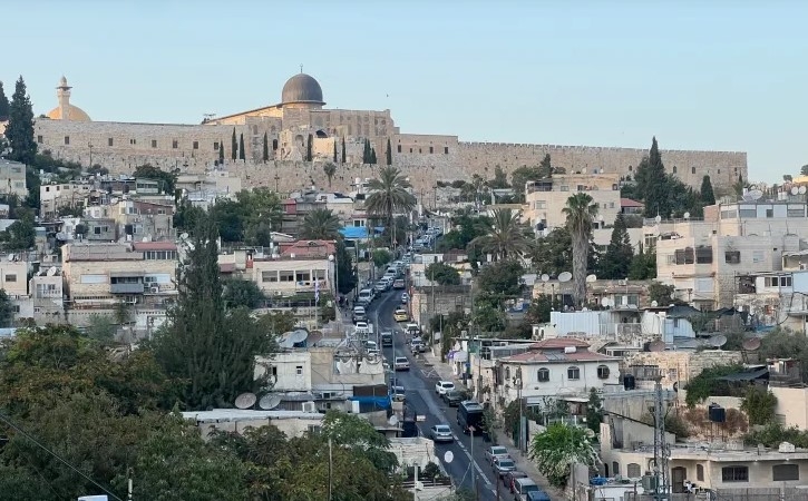 الاحتلال يصدر قرارات إخلاء منازل بالقدس