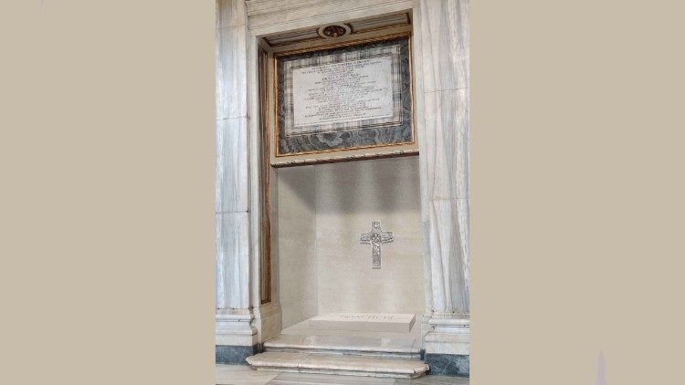 Pope's tomb made of marble from the land of his Italian grandparents