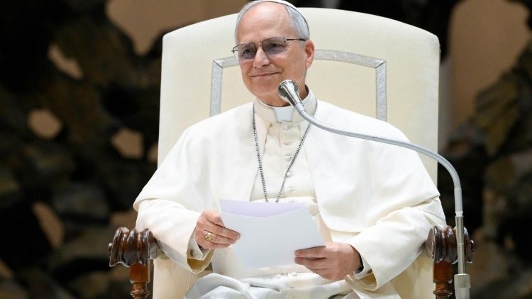 Pope Leo XIV: News media should foster peace and disarm words