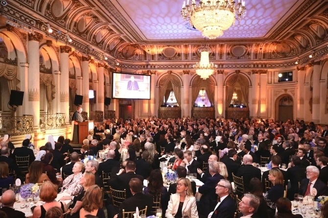 Cardinal Dolan receives award from Becket for religious liberty leadership