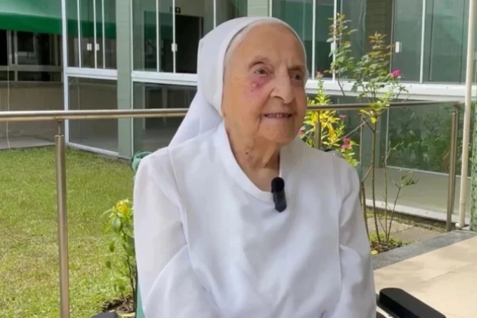 World's oldest person, Sister Inah Canabarro Lucas, dies at 116