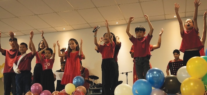St Ignatius parish celebrates the joy of family love
