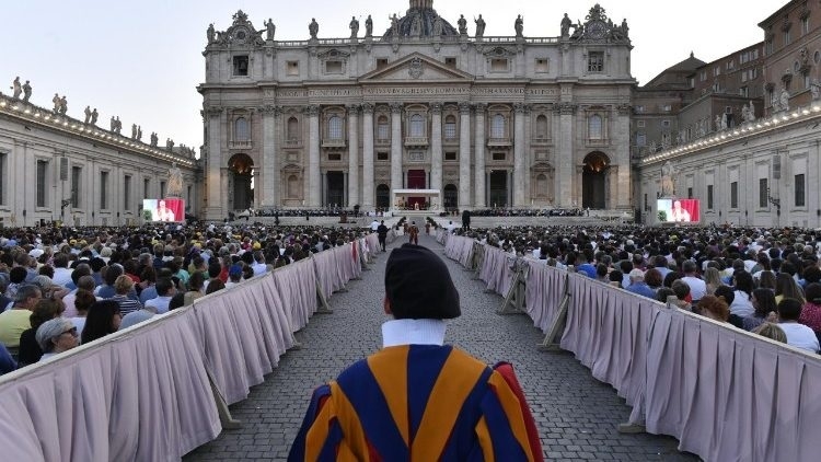 Pope Leo at Pentecost Vigil: God intends all to live as one