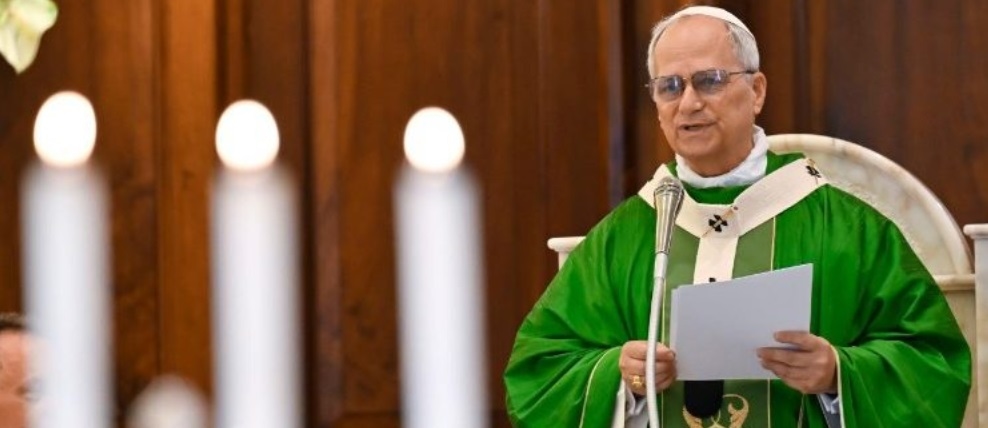 Pope at Mass: Take summer to savor moments of reflection
