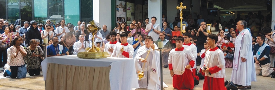 Church of St Thomas More marks triduum and milestone with joy