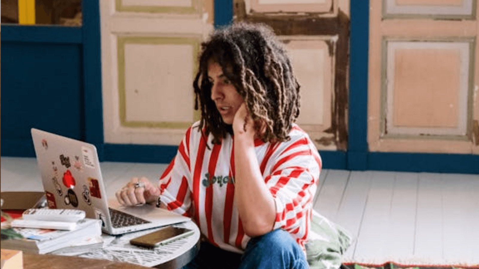 25-year-old woman rejects job over working Saturdays, but leaves HR impressed: 'Don't want a career that burns me out by
