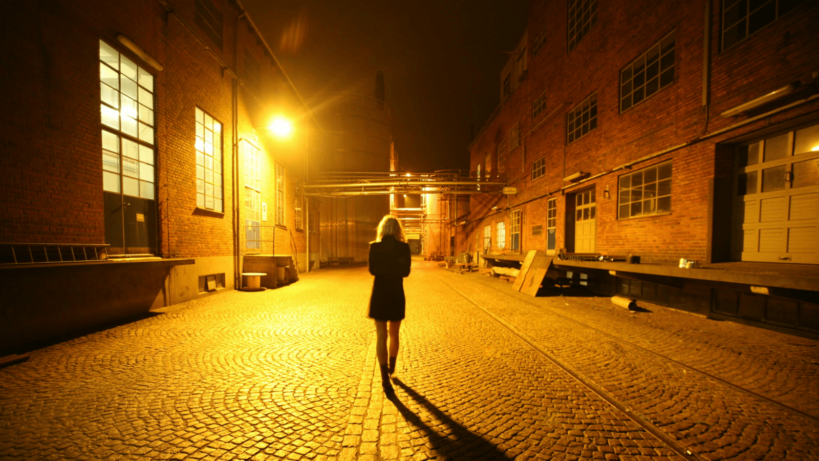 Alarming trend of women being body slammed by 'bumping men' spreads across London: Report