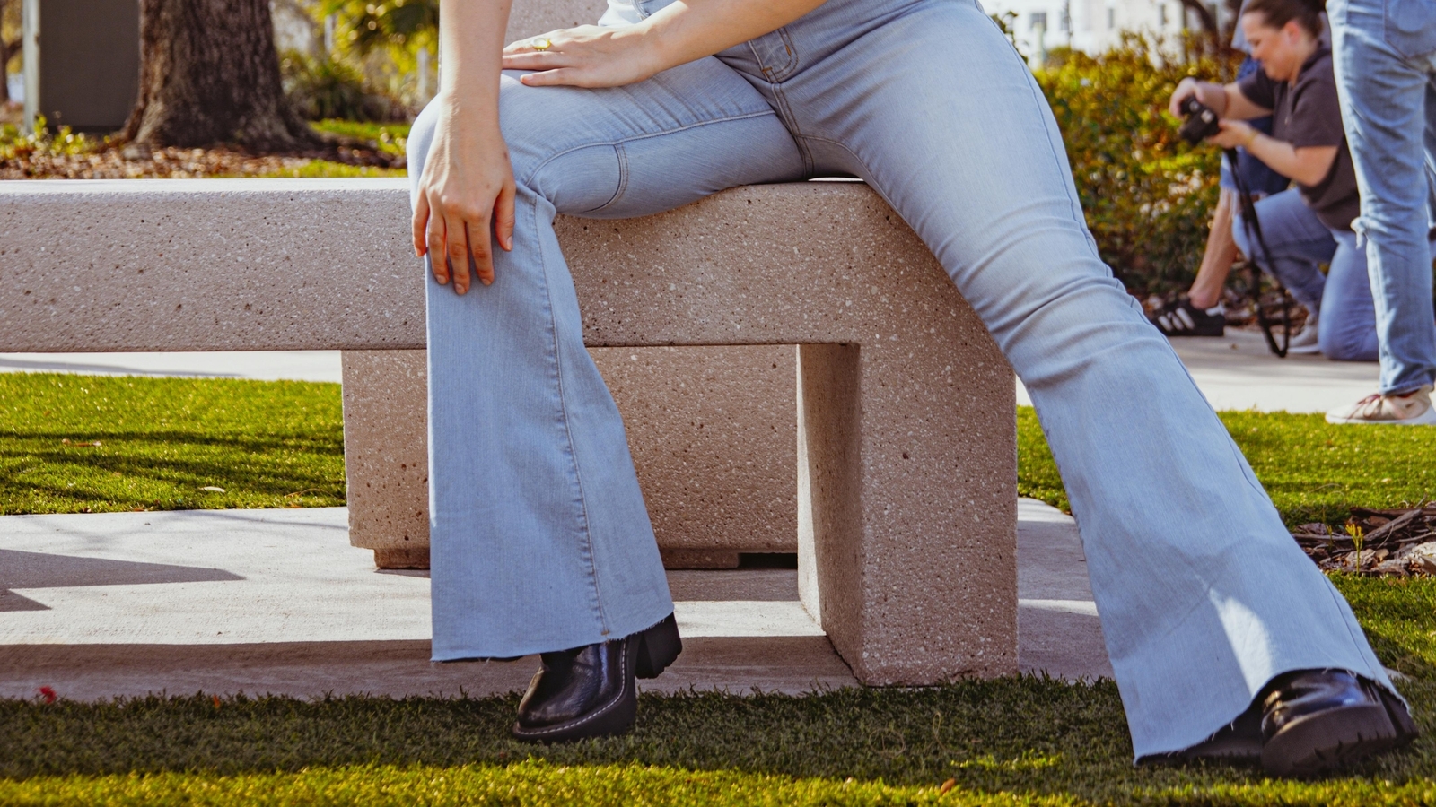 Bootcut jeans for women: Time to add drama to your denims; Check out our top 8 picks!