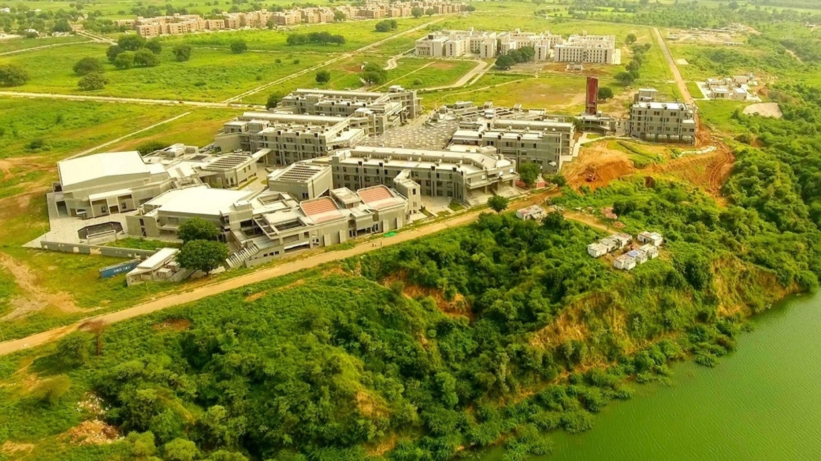 Want to do e-Masters in Applications of Machine Learning in Engineering at IT Gandhinagar? Check details & how to apply