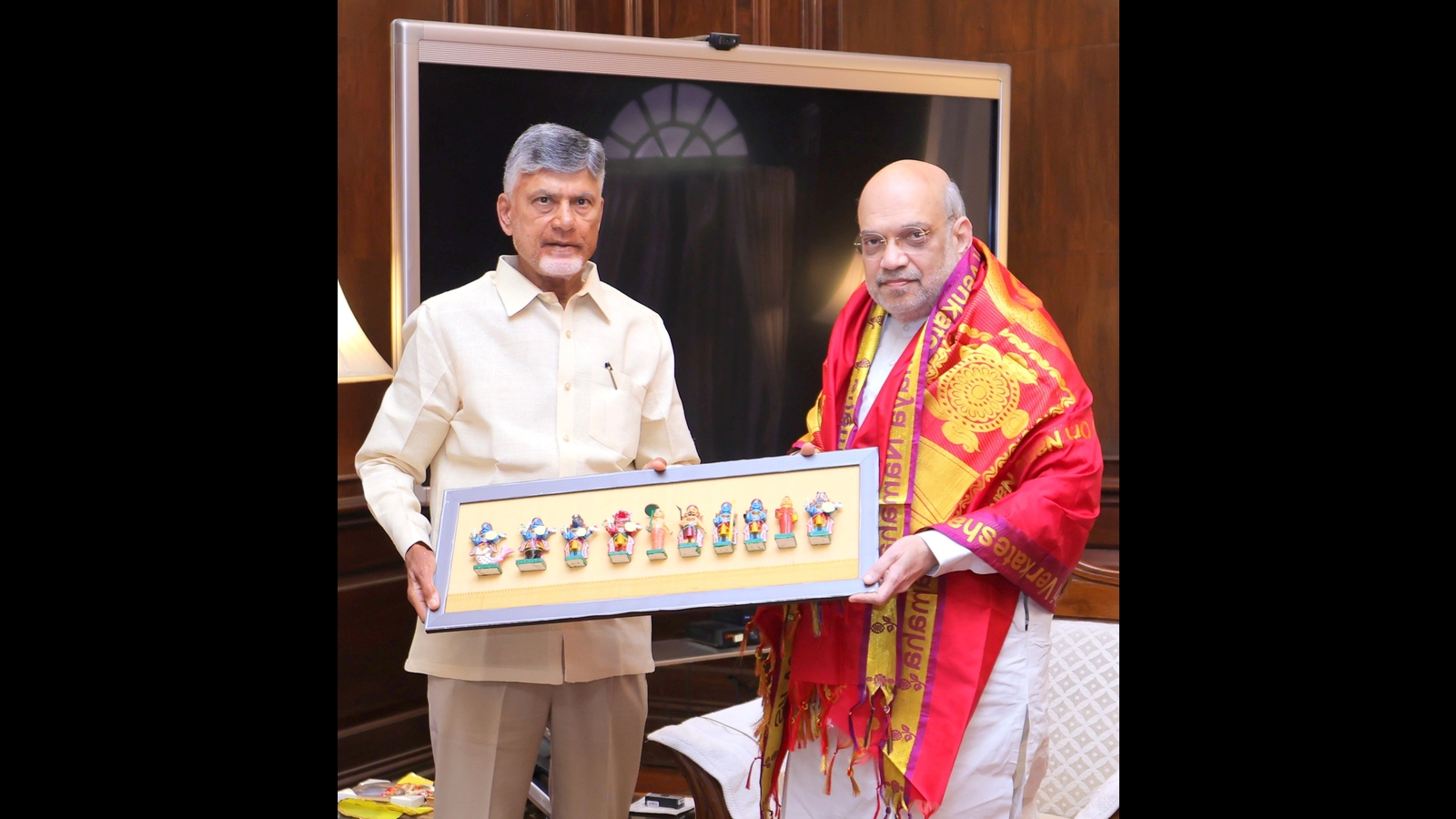Naidu aims to make Andhra a defence manufacturing hub
