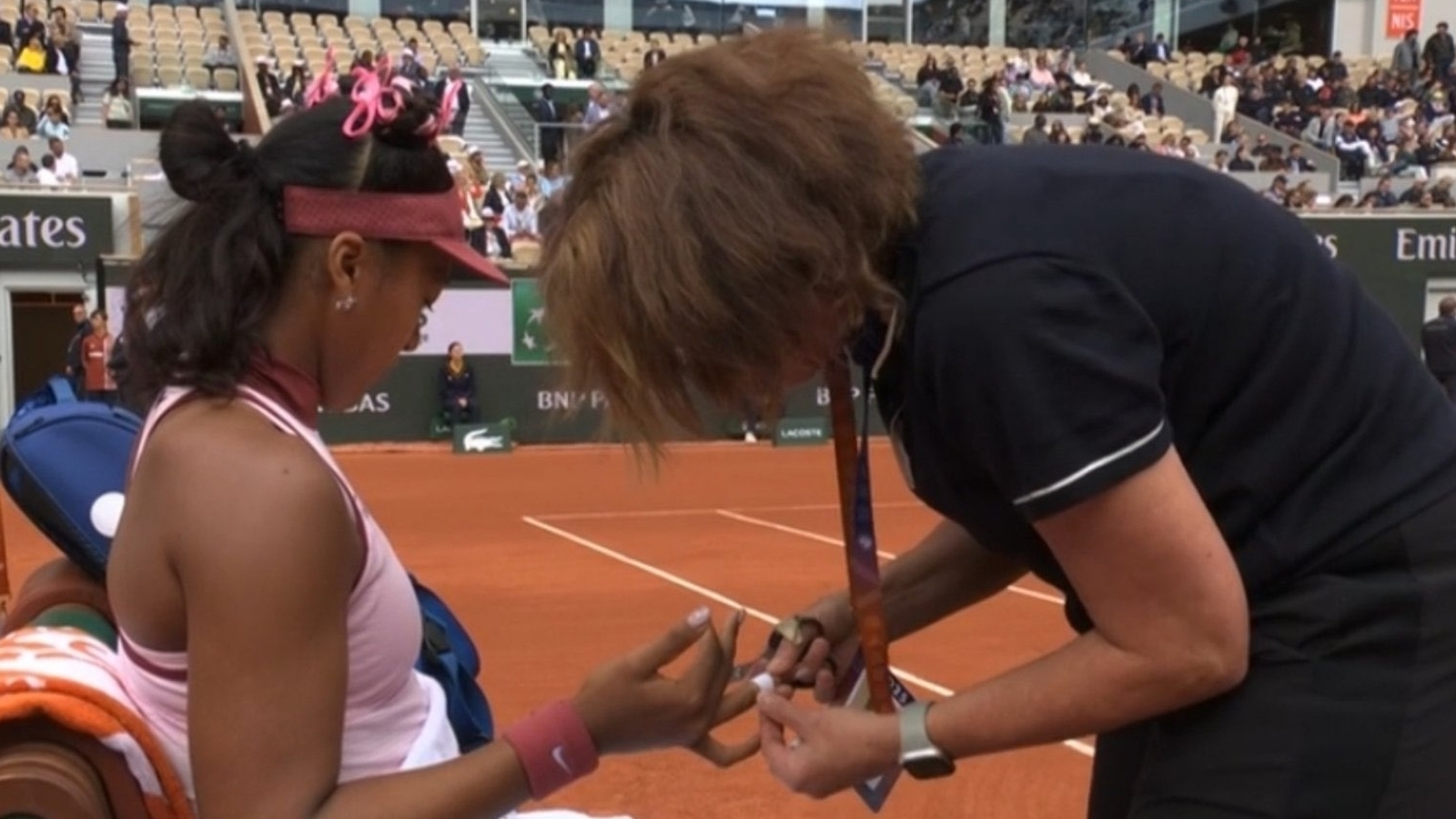 Naomi Osaka's shocking tactic at French Open after calling medical time out sparks buzz; ‘Fashion first I guess'