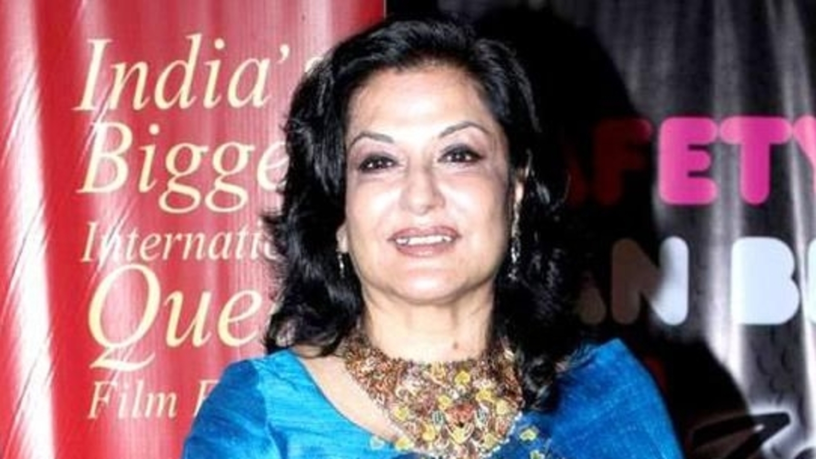 ‘I felt naked': Moushumi Chatterjee reveals breaking down in tears over a backless blouse in movie