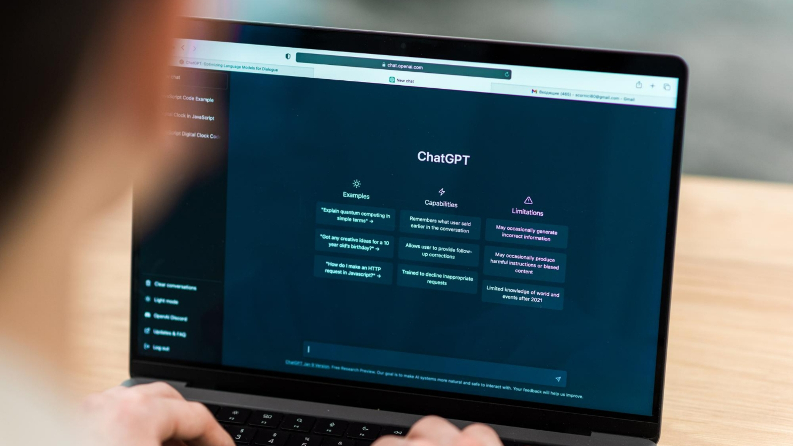 Is ChatGPT the new therapist? Why so many are confessing their love problems to AI