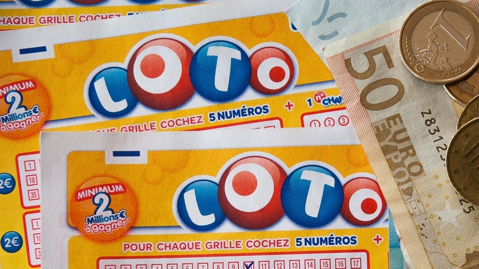 Canadian man wins lottery 4 times after surviving cancer battle, beating 1-in-33 million odds