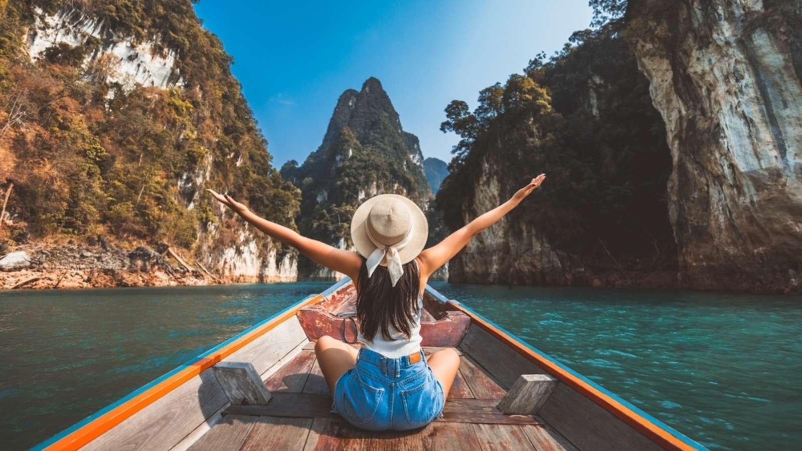 Planning a solo trip? 9 safety rules you should know for a stress-free journey