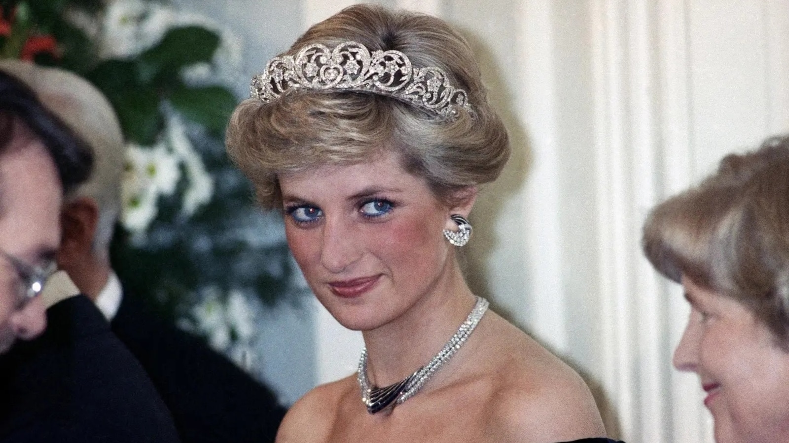 Remembering Princess Diana as Prince William is set to celebrate his mom's 64th birthday