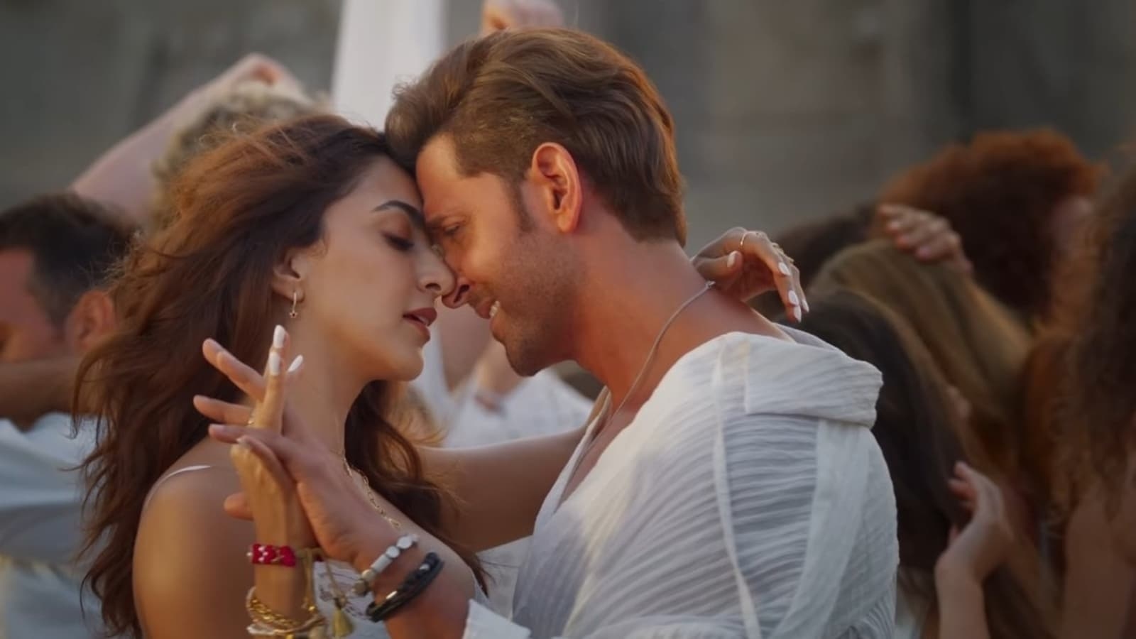 Speedboat on F1 track in War 2 trailer raises eyebrows: ‘Adipurush moment na ho jaye'