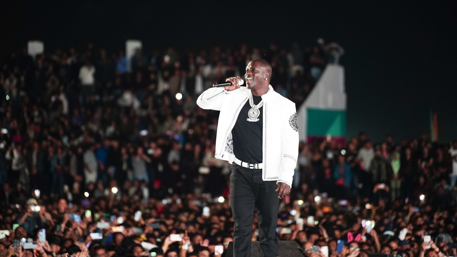 Akon announces three-city tour in ‘second home' India in November: Check venues, dates