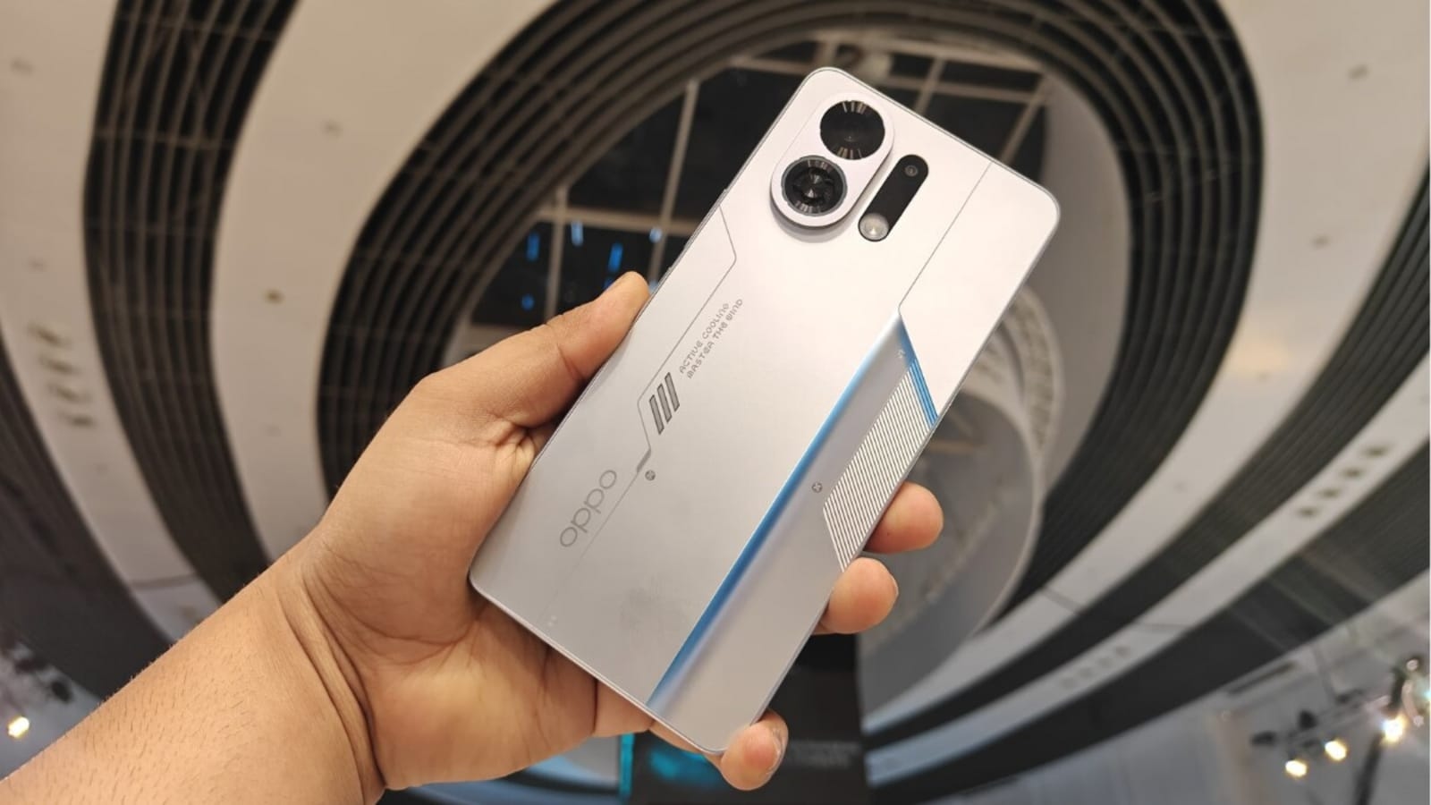 Oppo K13 Turbo 5G mobile price in India, top features and all details explained