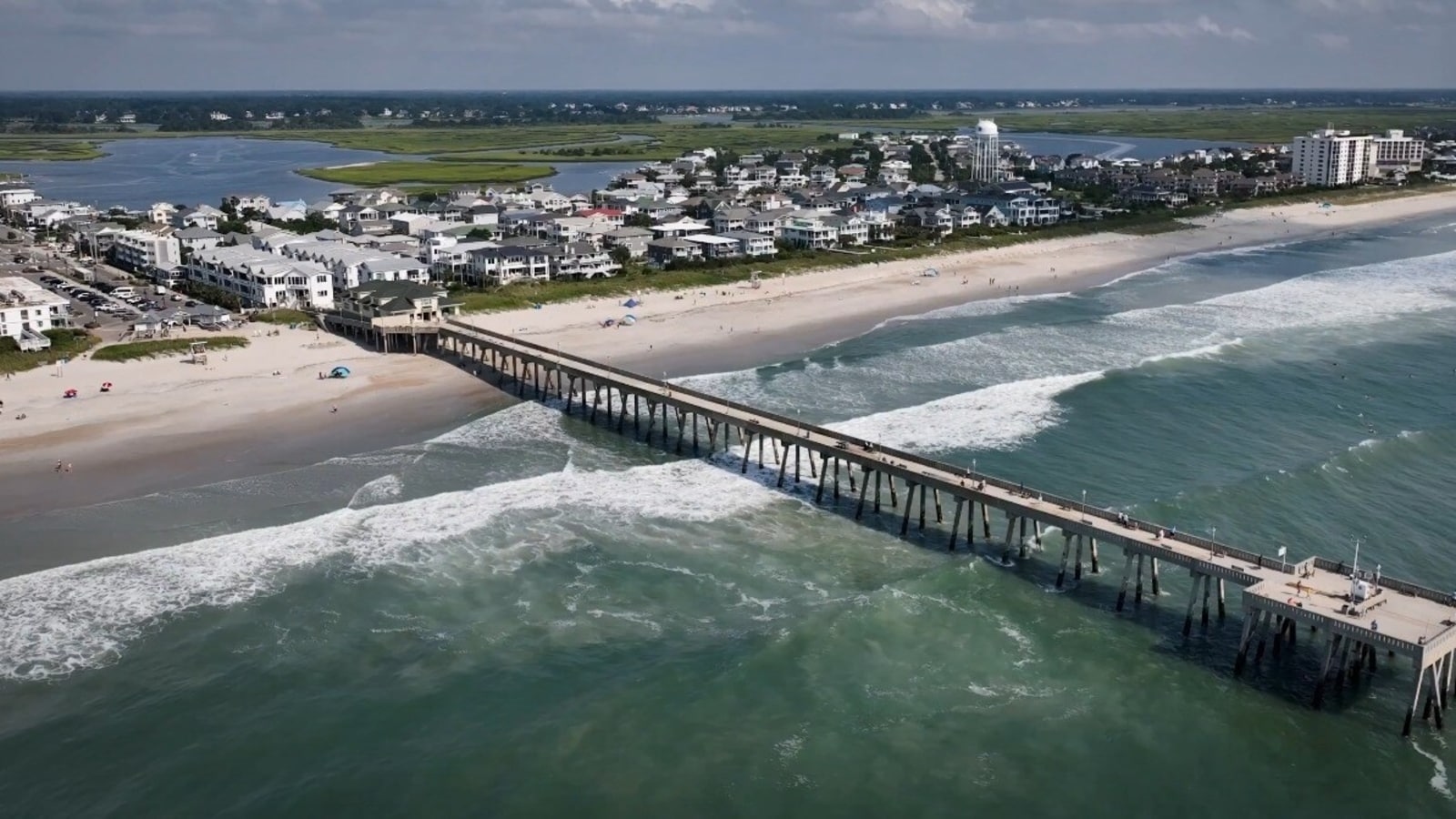 Hurricane Erin brings dangerous rip currents to East Coast beaches, dozens rescued
