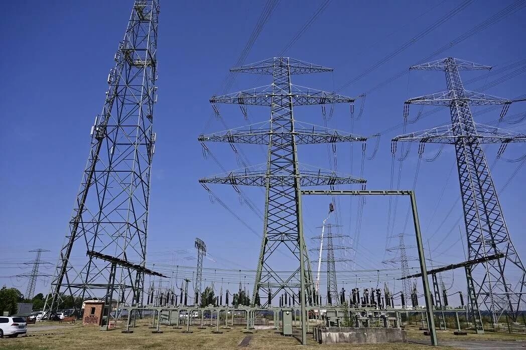 Iraq signs deal with Turkey to increase electricity supplies