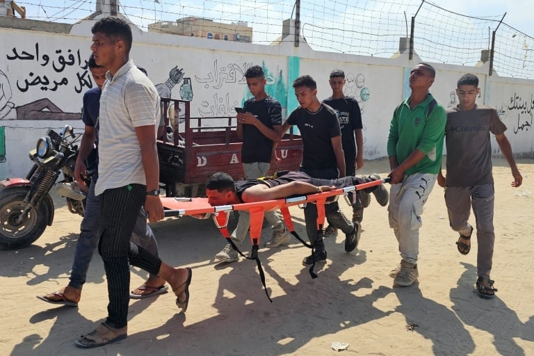 Gaza rescuers say Israeli fire kills 20 waiting for aid