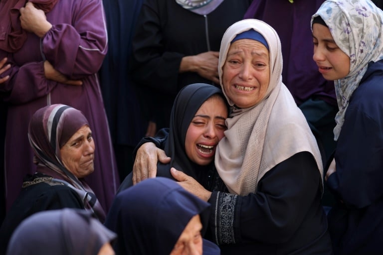 Israeli forces kill 37 Palestinians, including children