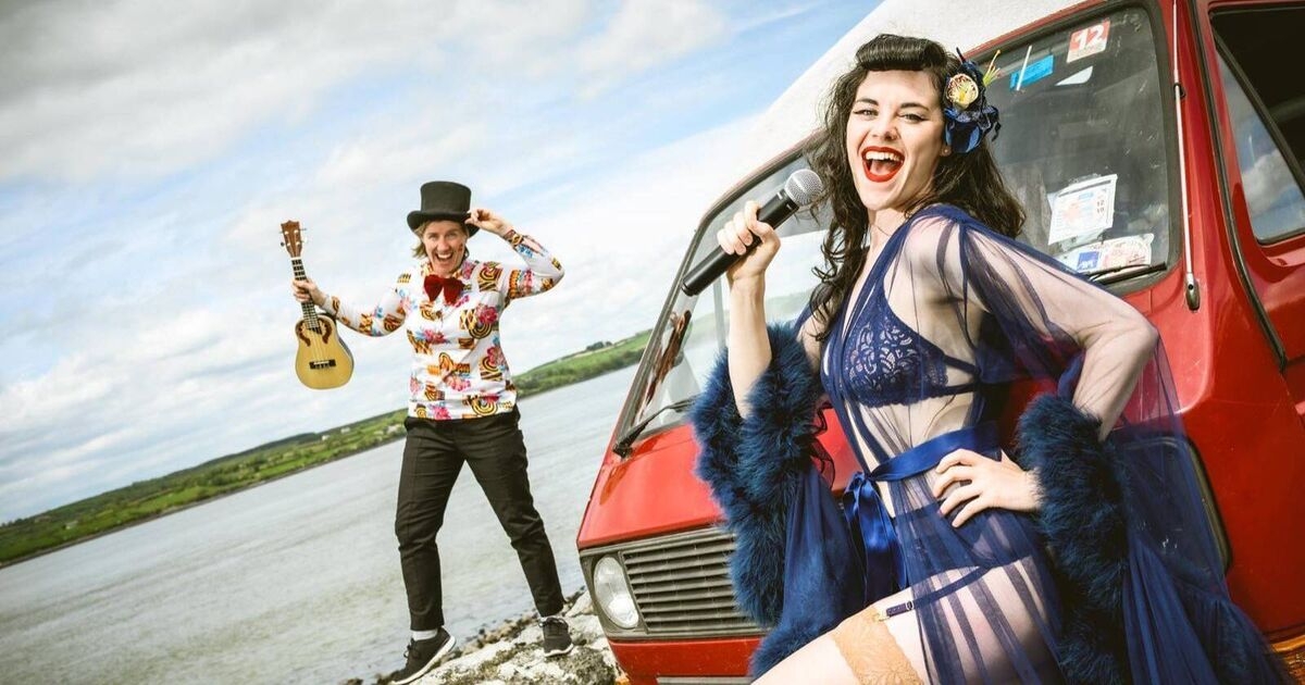 The Wild Geeze on the joys of burlesque, Joe Dolan, and masturbation