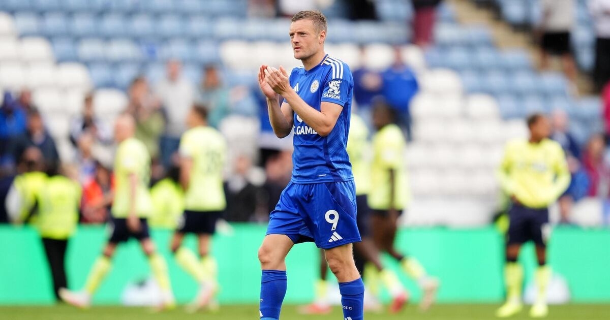 Jamie Vardy scores 199th Leicester goal in win over sorry Southampton