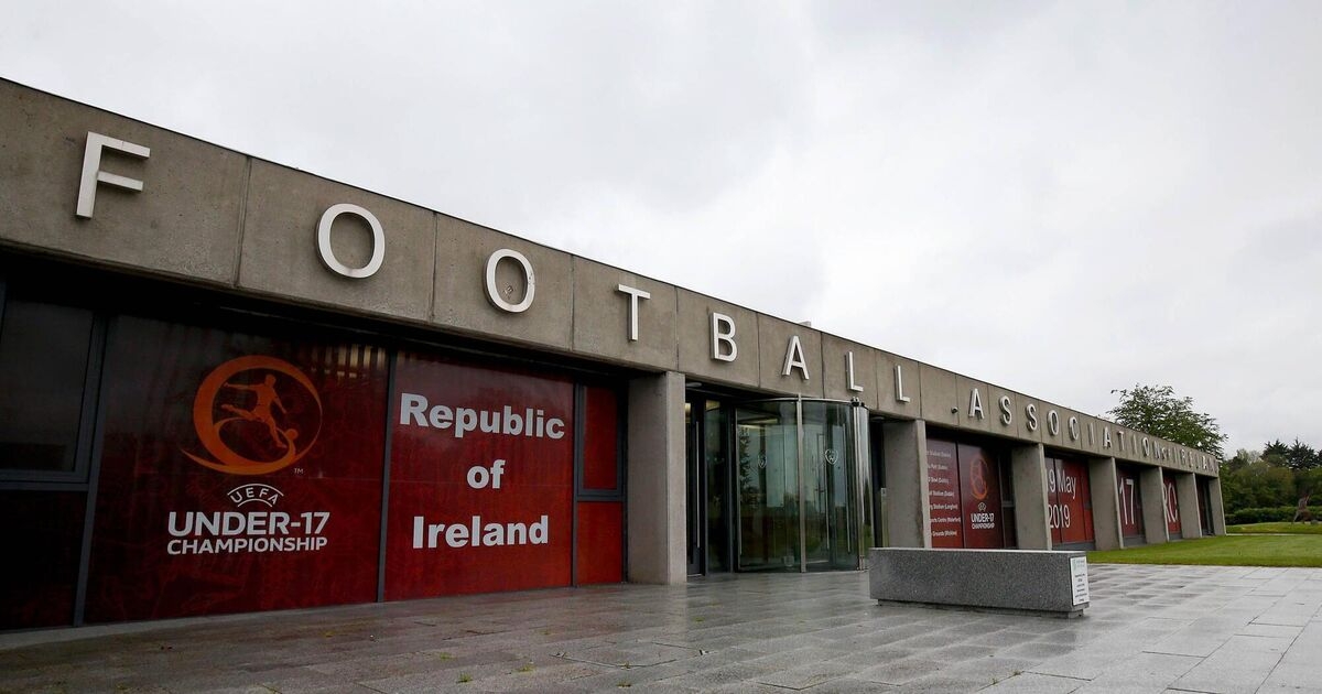 Cork lead Munster uprising against 'apartheid' FAI summer soccer plan