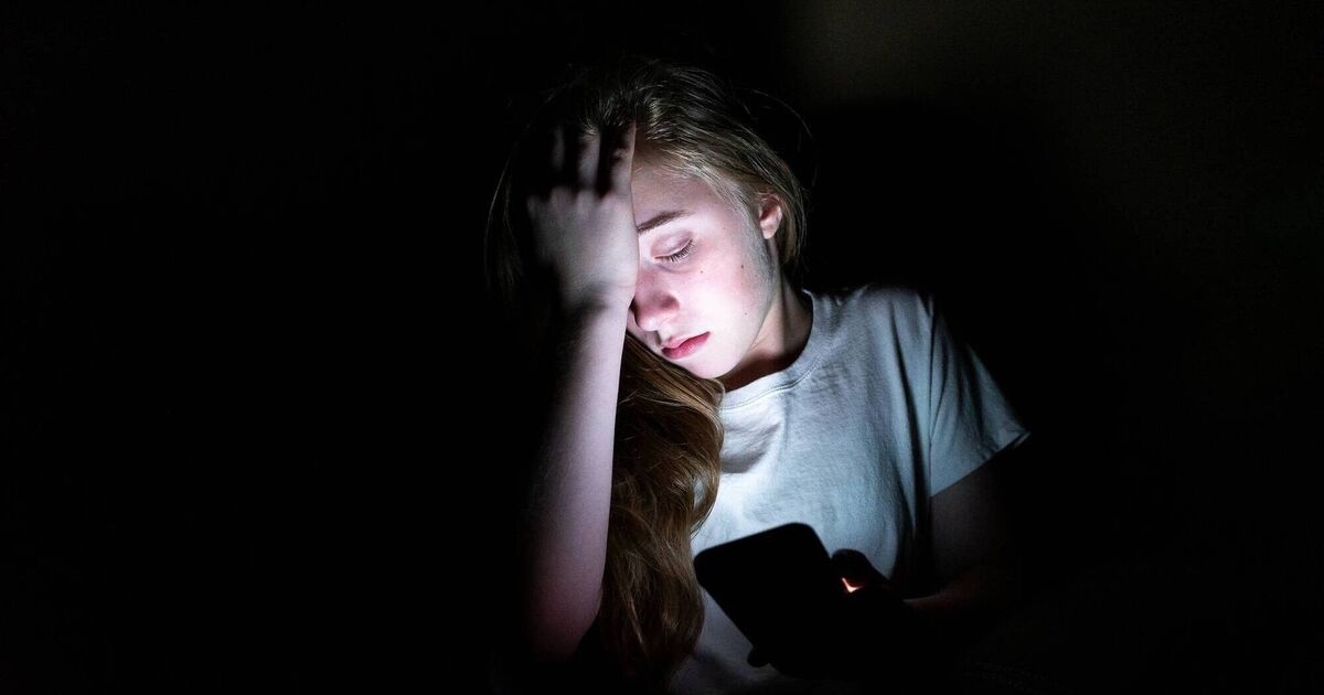 Nearly 90% of people calling Samaritans have suffered mental health challenges