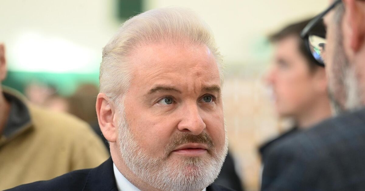 Cork TD Ken O'Flynn asked for a La-Z-Boy recliner to be supplied for Leinster House office
