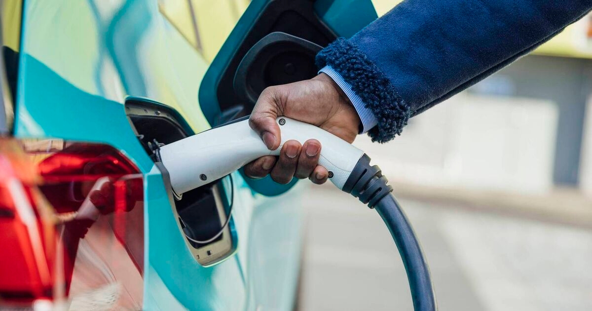 New EV strategy to expand electric vehicle charging points in Cork and Kerry